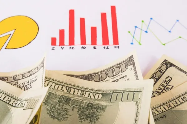 Minh họa cách jun8 sử dụng thông tin để cải thiện dịch vụ